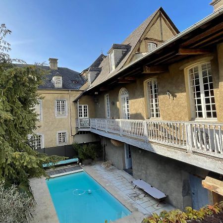 La Maison Aux Murs Anciens Et Ses Chambres Tarbes Eksteriør billede