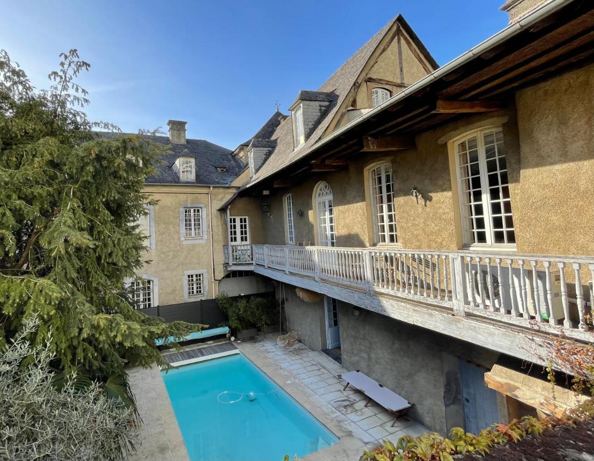 La Maison Aux Murs Anciens Et Ses Chambres Tarbes Eksteriør billede