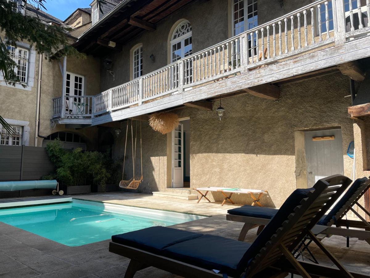 La Maison Aux Murs Anciens Et Ses Chambres Tarbes Eksteriør billede